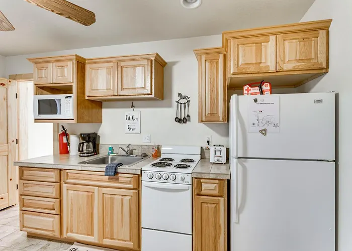 Angel Fire Apartment ~ 2 Mi To Resort!